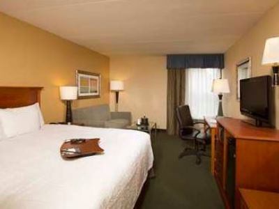 Hampton Hotel 3*